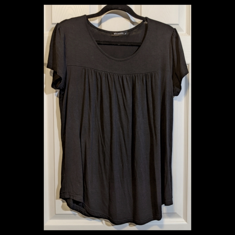 Vinmatto Black T-shirt